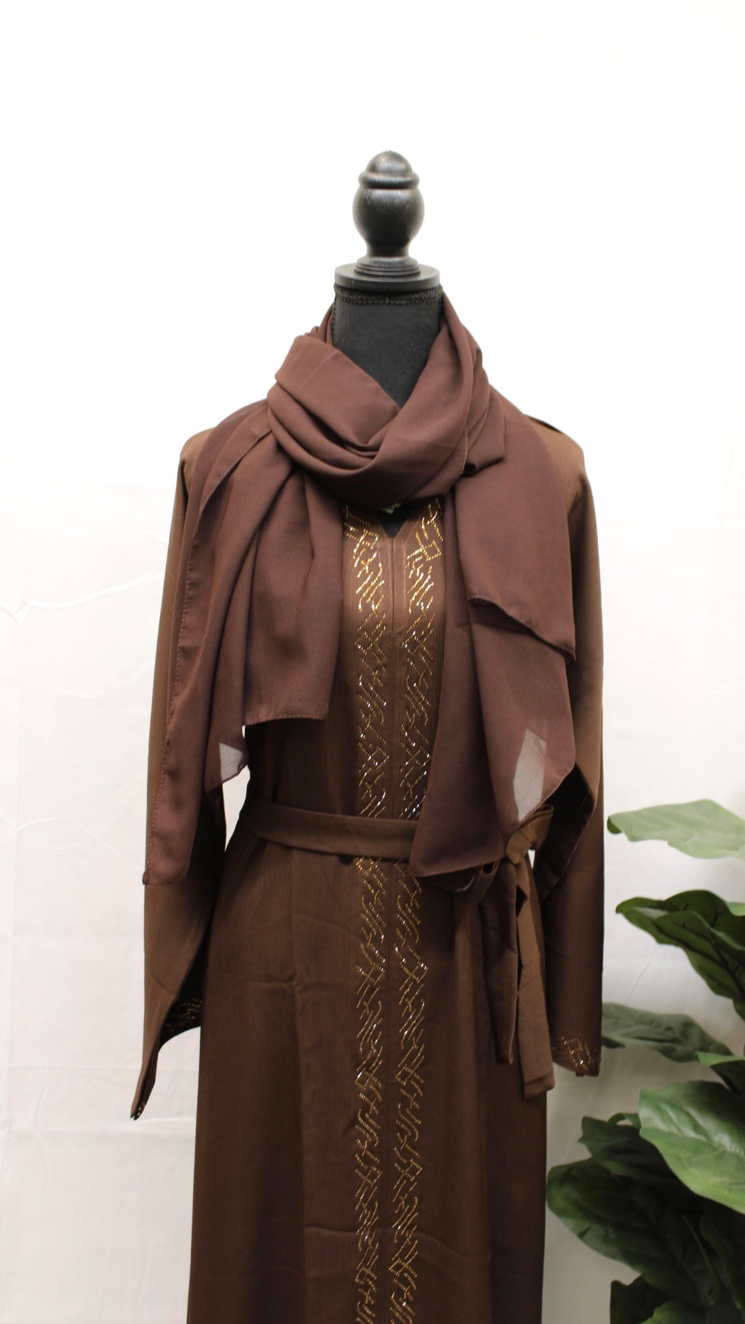 Coffee Brown Intricate Abaya