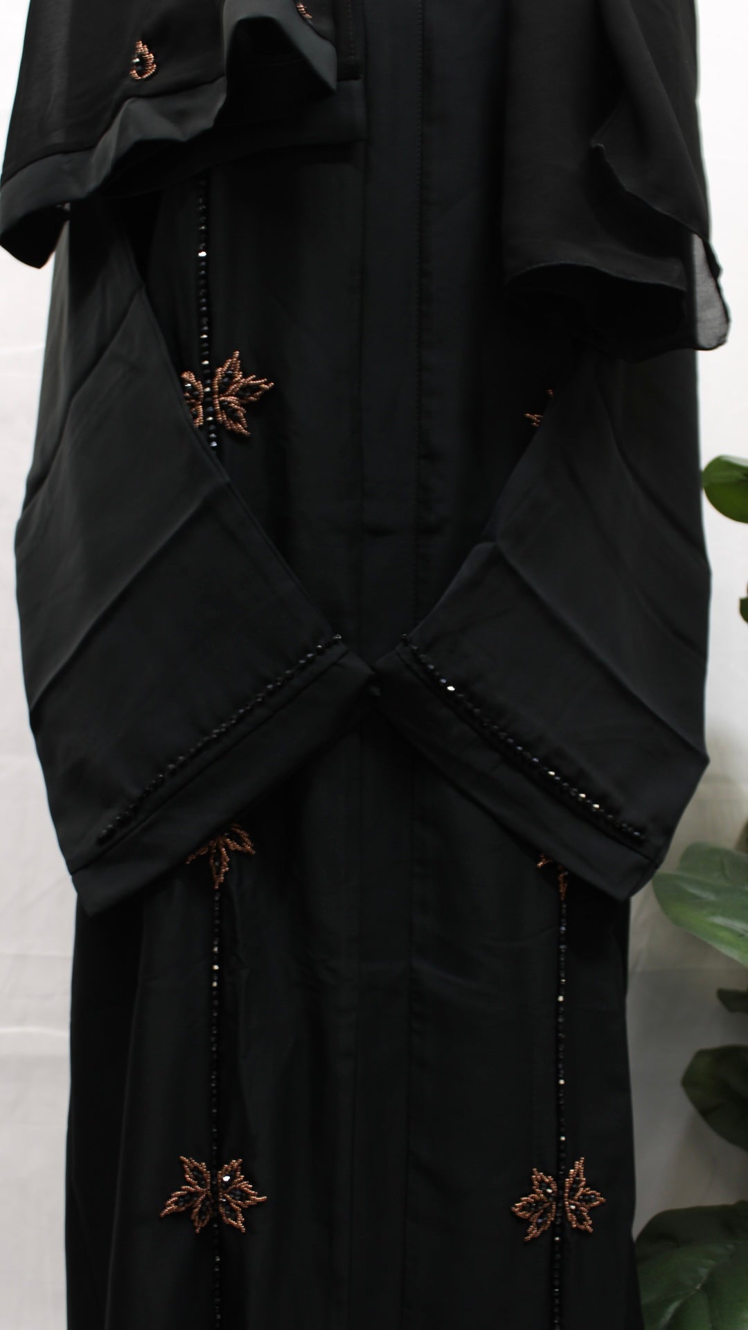 Maple Leaf Stone Abaya