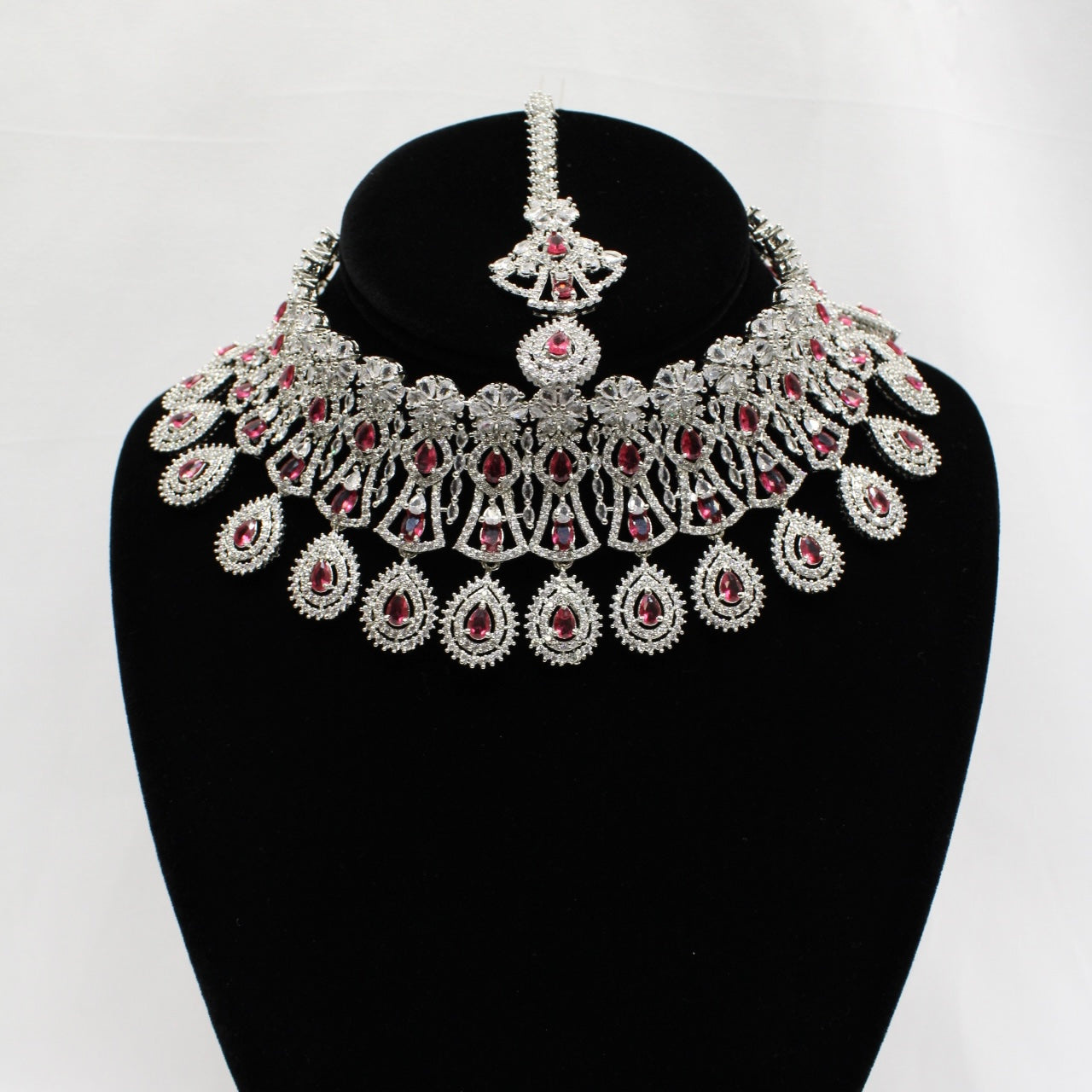 Statement Bridal Choker Set