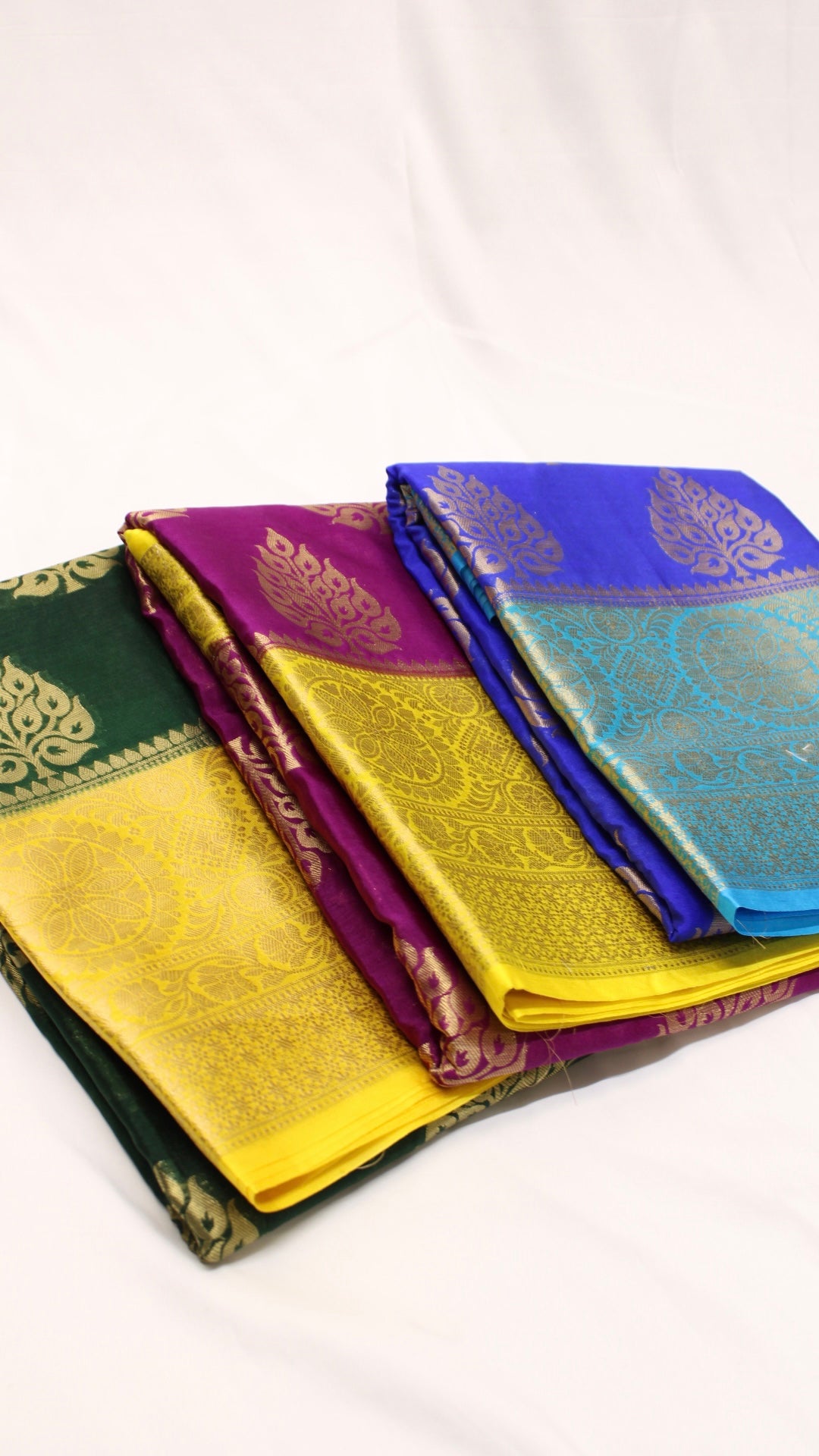 Cadmium Green Leaf Saree