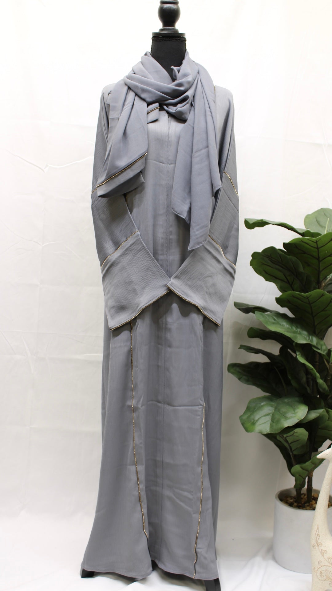 Light Grey Stone Striped Abaya