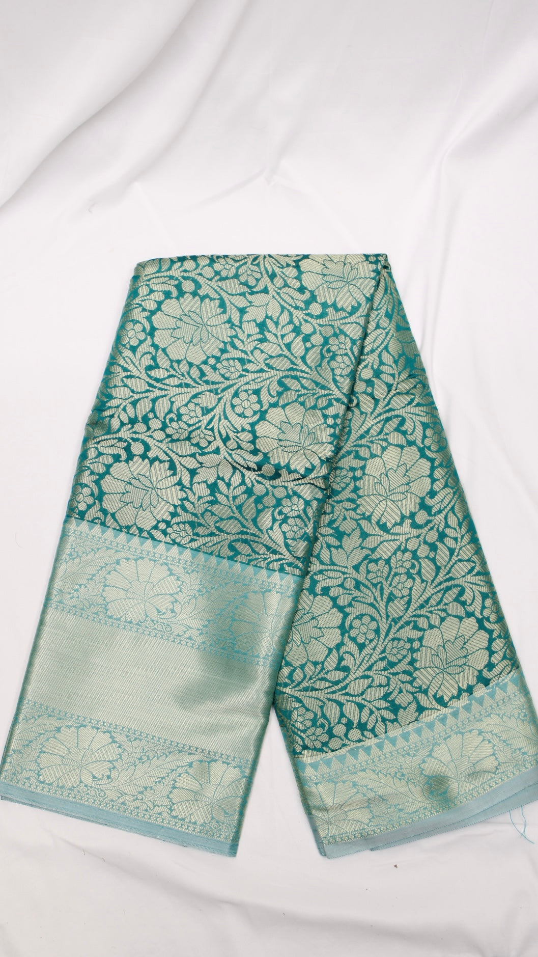 Bondi Blue Noor Saree