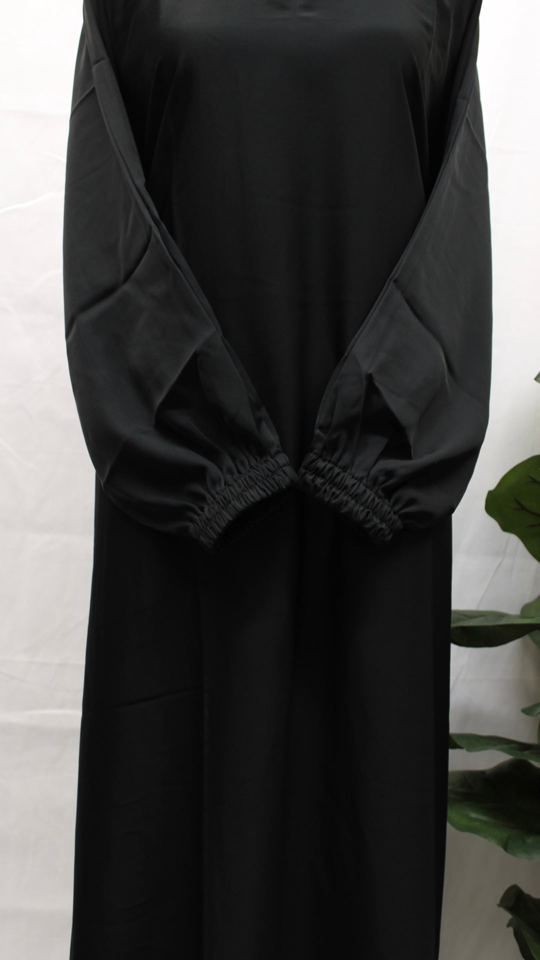 Jet Black Plain Abaya With Pockets