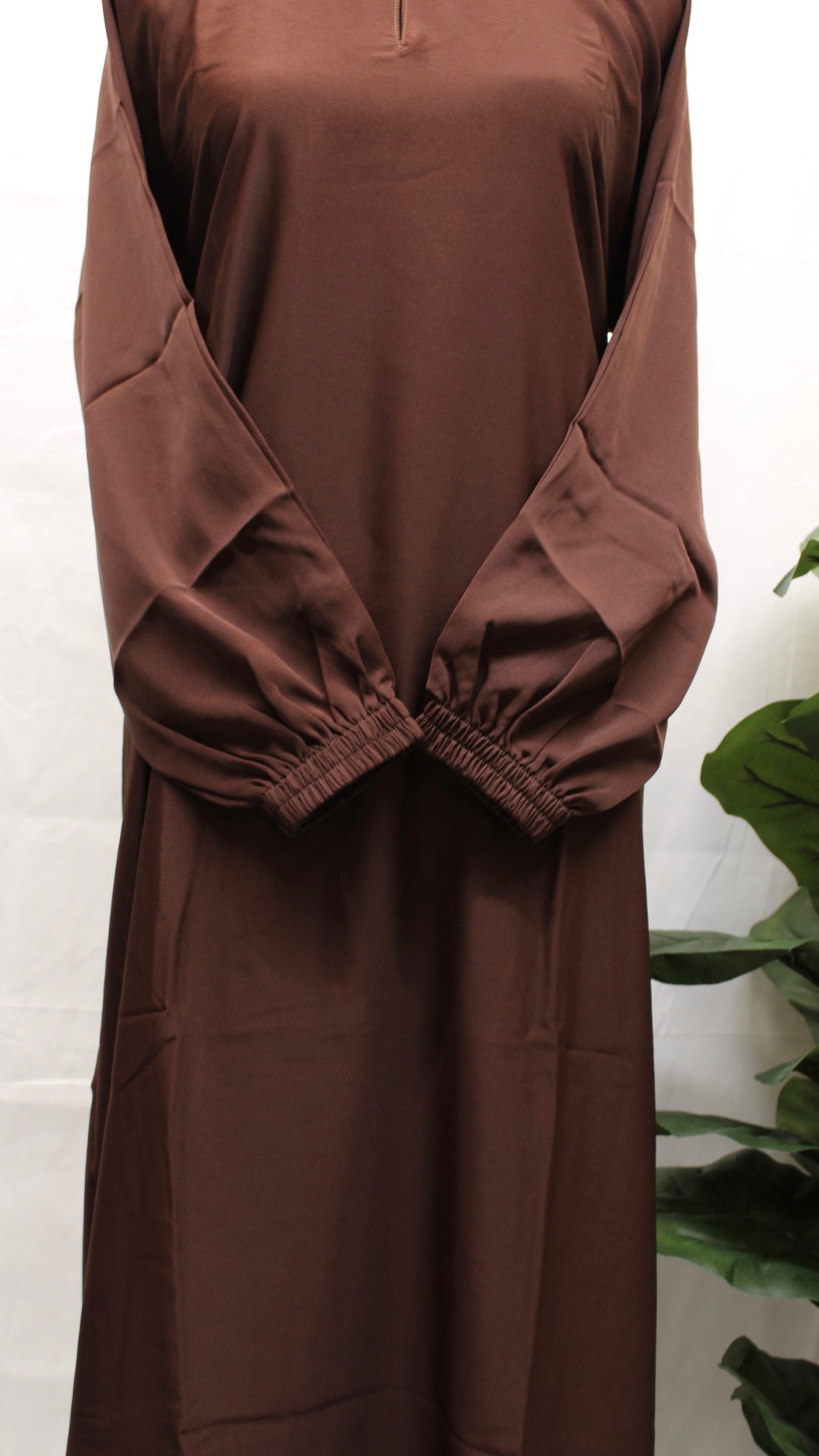 Plum Purple Plain Abaya With Pockets