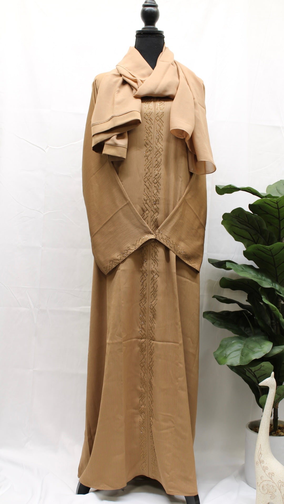 Warm Beige Intricate Abaya